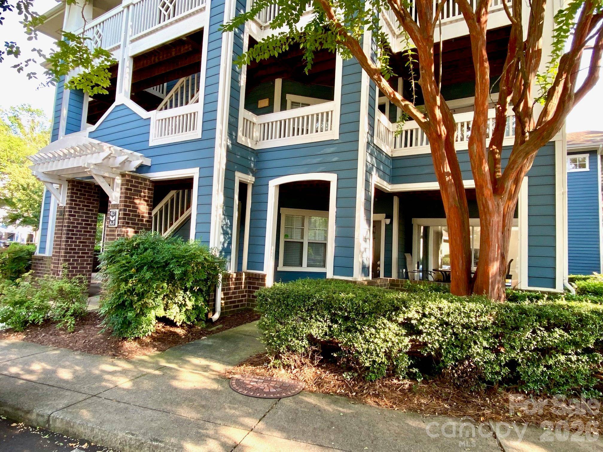 417 Olmsted Park PL #B, Charlotte, NC 28203