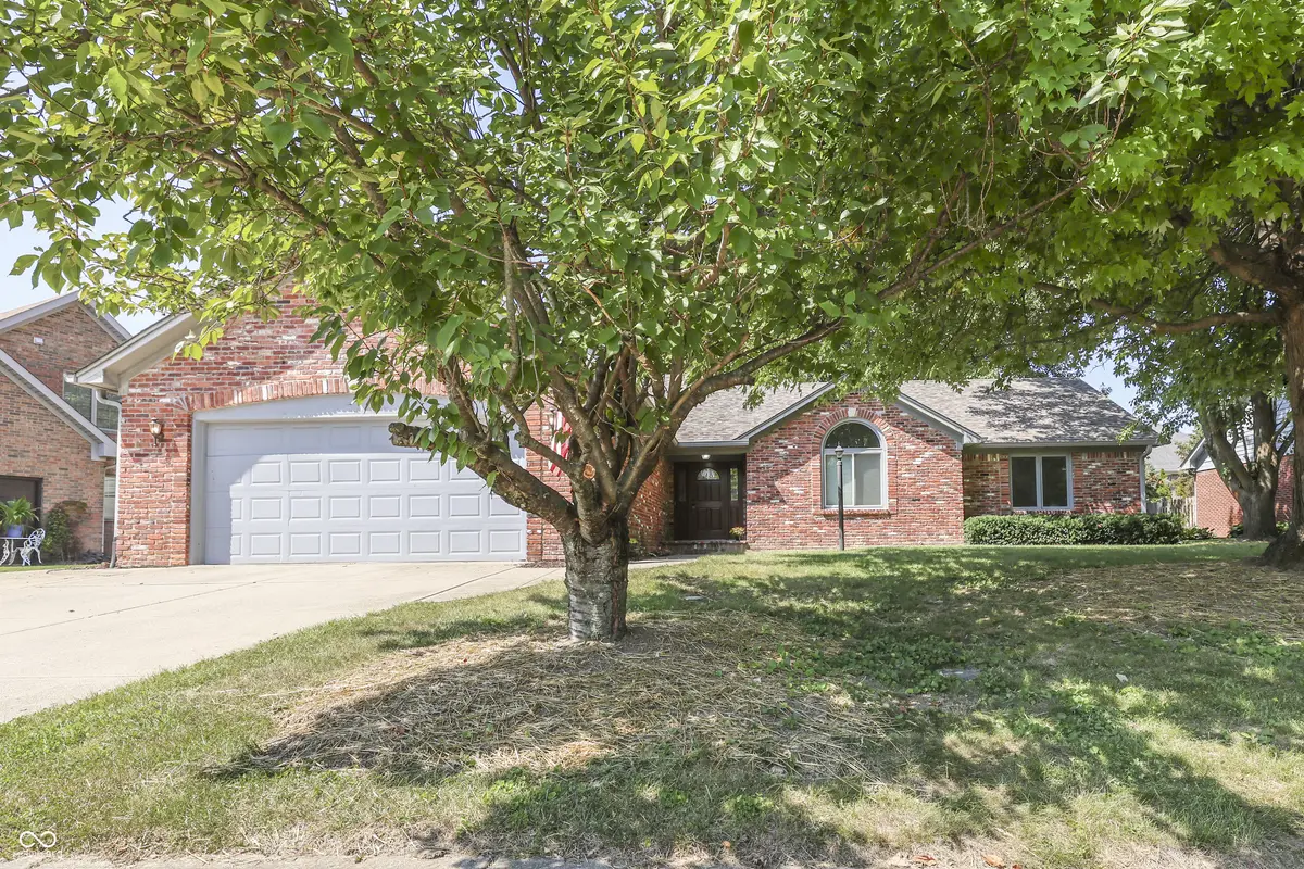 8644 Rahke RD, Indianapolis, IN 46217