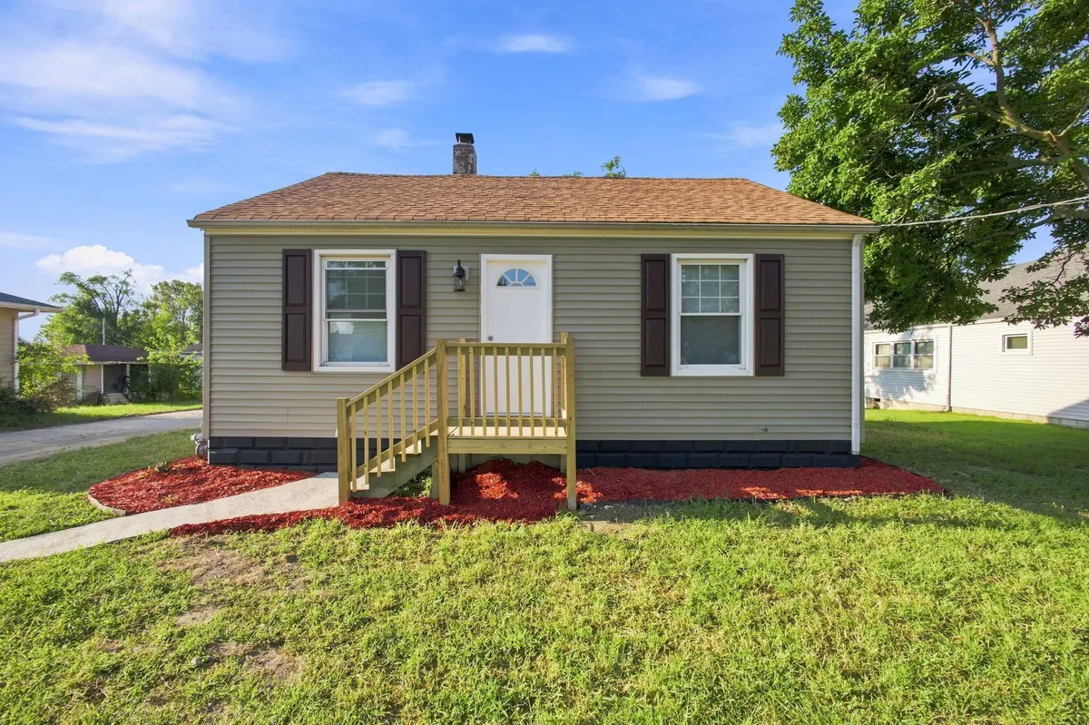 321 W 57th AVE, Merrillville, IN 46410