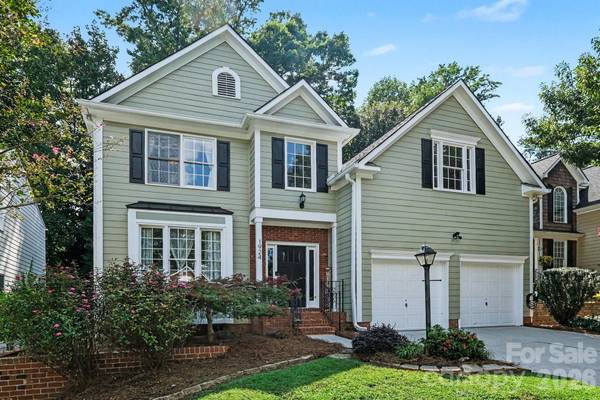 1924 DeArmon DR, Charlotte, NC 28205