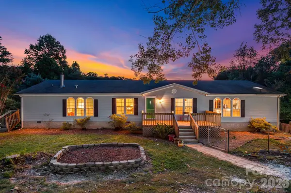 45 Shelby RD, Asheville, NC 28806