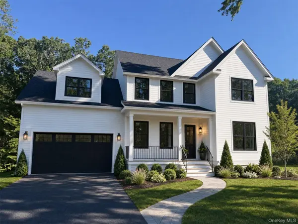 32 Vandewater DR, Wappingers Falls, NY 12590