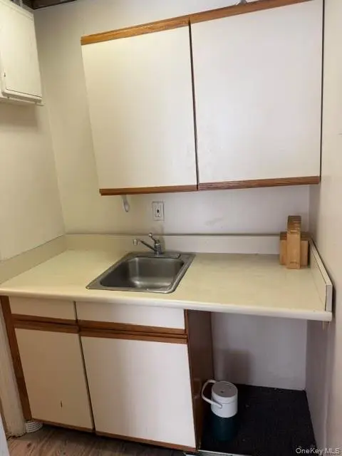 512 Mamaroneck AVE, White Plains, NY 10605