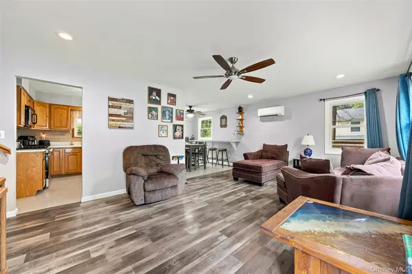 121 Hammond RD, Thiells, NY 10984