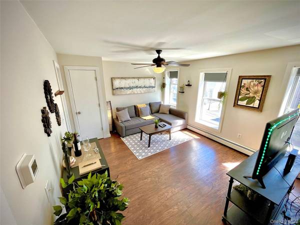 29 Main ST #2B, Warwick, NY 10990