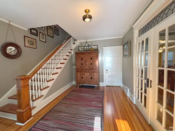 828 Arkansas ST, Lawrence, KS 66044