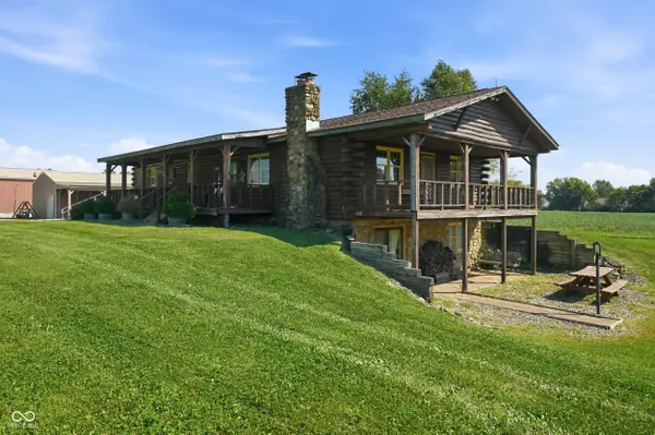 699 S County Road 400 E, Avon, IN 46123