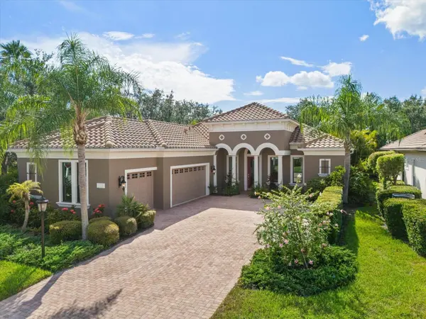 7258 LAKE FOREST GLN, Lakewood Ranch, FL 34202