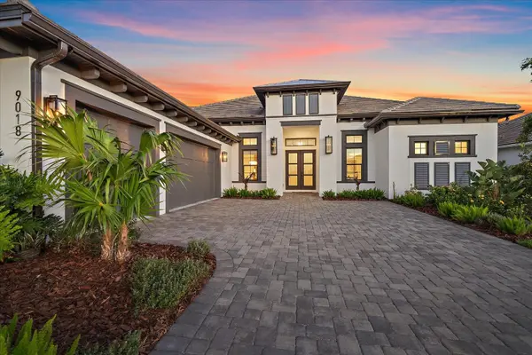 9018 LUNA LN, Sarasota, FL 34241