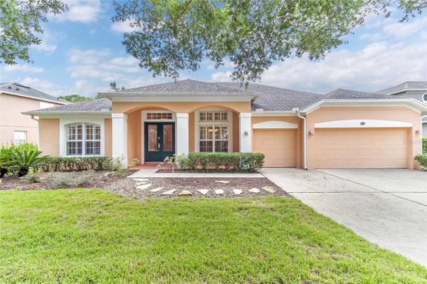 2672 ALOMA OAKS DR, Oviedo, FL 32765