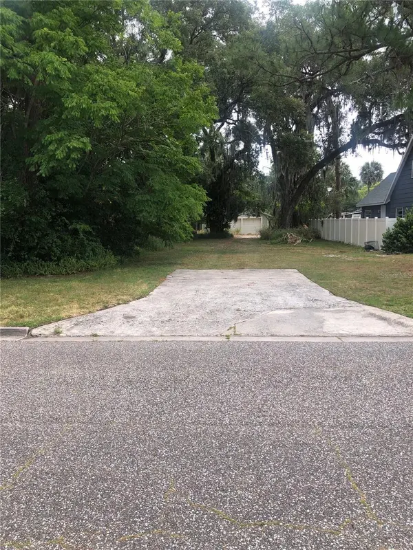 LAUREL AVE, Sanford, FL 32773