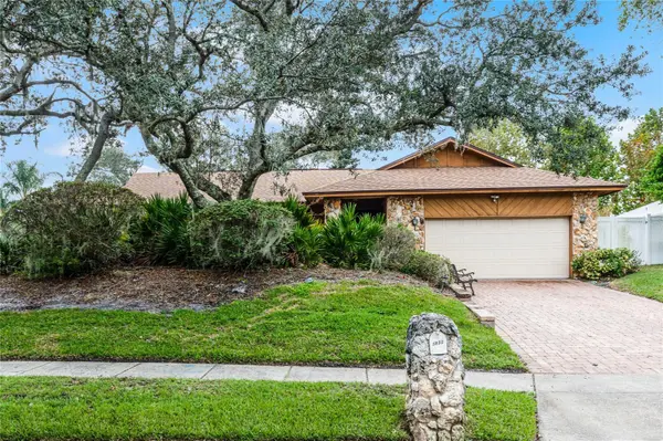 5632 PITCH PINE DR, Orlando, FL 32819