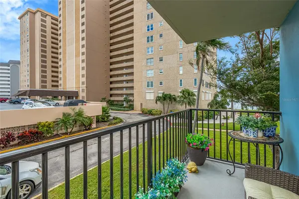 5220 BRITTANY DR S #201, St Petersburg, FL 33715