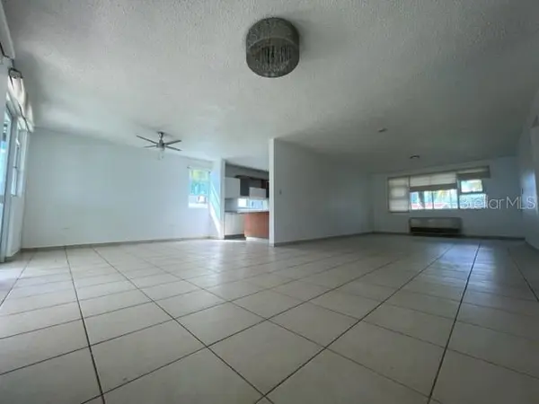 R-330 VIOLETA, Caguas, PR 00725