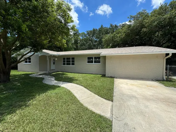 305 STANLEY AVE, Lakeland, FL 33809