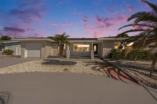105 24TH ST, Belleair Beach, FL 33786
