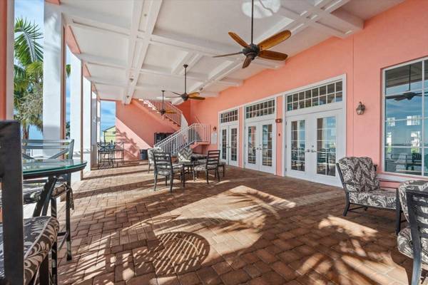 5280 COQUINA KEY DR SE #A, St Petersburg, FL, 33705 photo 59