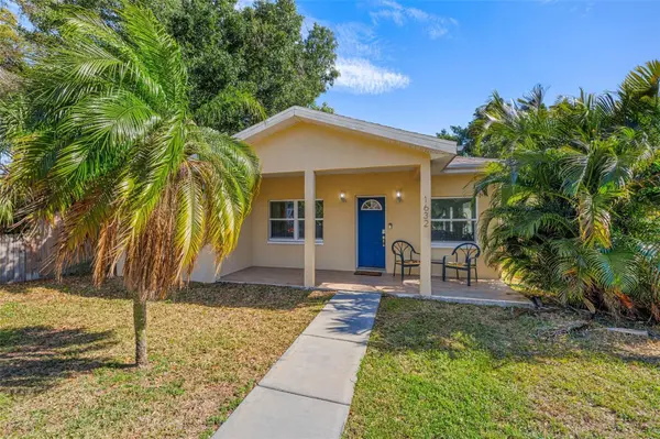 1632 28TH AVE N, St Petersburg, FL 33713