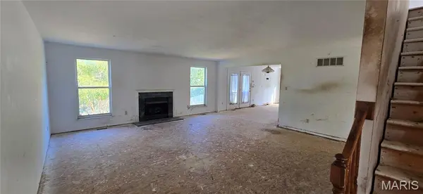 7547 Pierside DR, Dardenne Prairie, MO 63368
