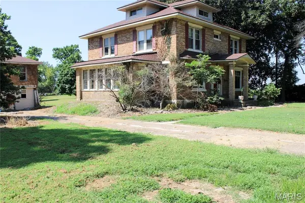 111 E McKinley ST, Hayti, MO 63851