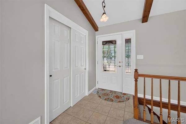 19 Greenview DR, Defiance, MO 63341