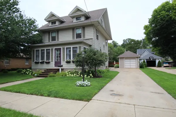 410 E HURLBUT, Belvidere, IL 61008