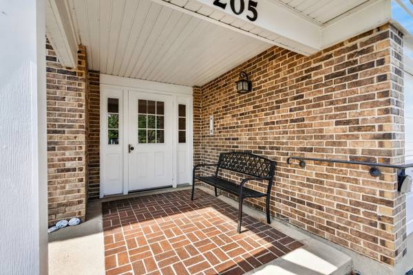 205 N Creekside TRL #A, Mchenry, IL 60050