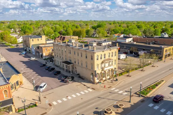 122 S Minnesota AVE, Saint Peter, MN 56082