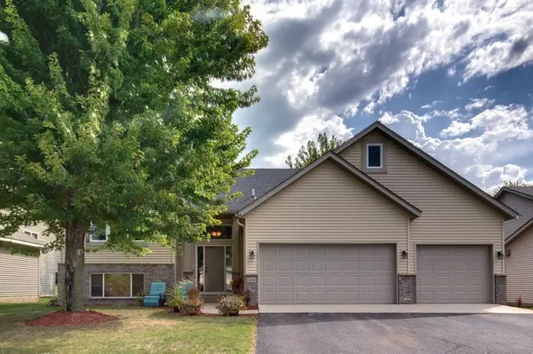 1509 English AVE NW, New Prague, MN 56071