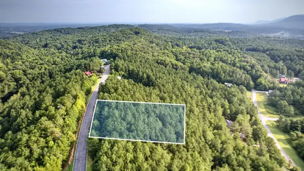 142 Cherokee Ridge Drive, Ocoee, TN 37361
