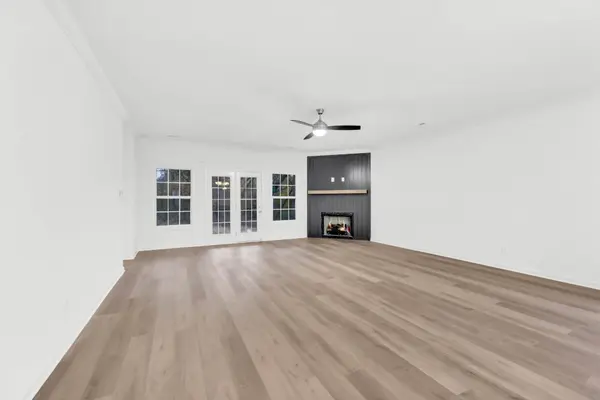 456 Viceroy Dr, Clarksville, TN 37043