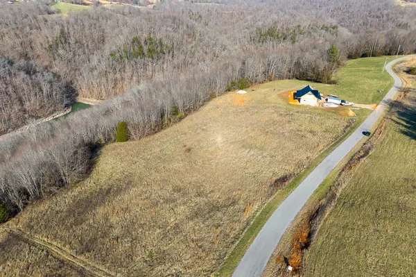 0 Amonett Circle #SW, Byrdstown, TN 38549