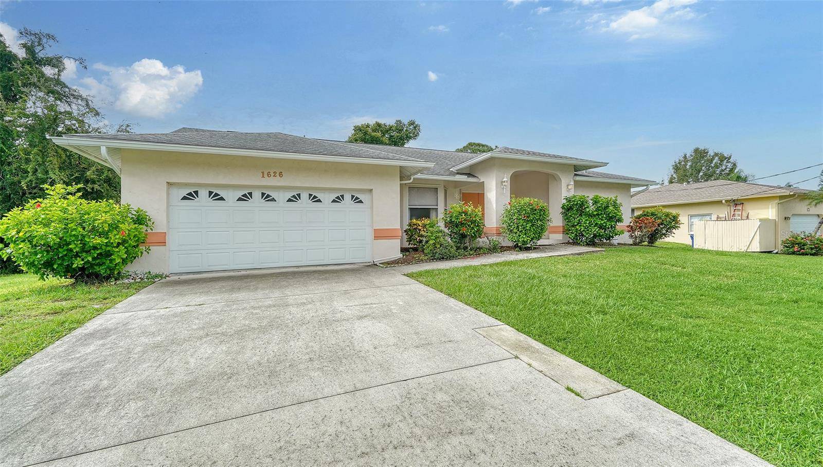 1626 RIDGEWOOD LN, Sarasota, FL 34231