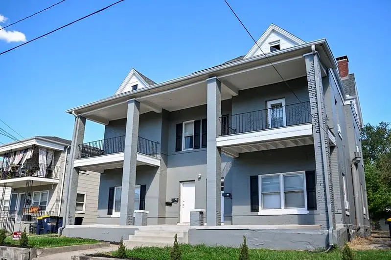 319 olive ST, Kansas City, MO 64124