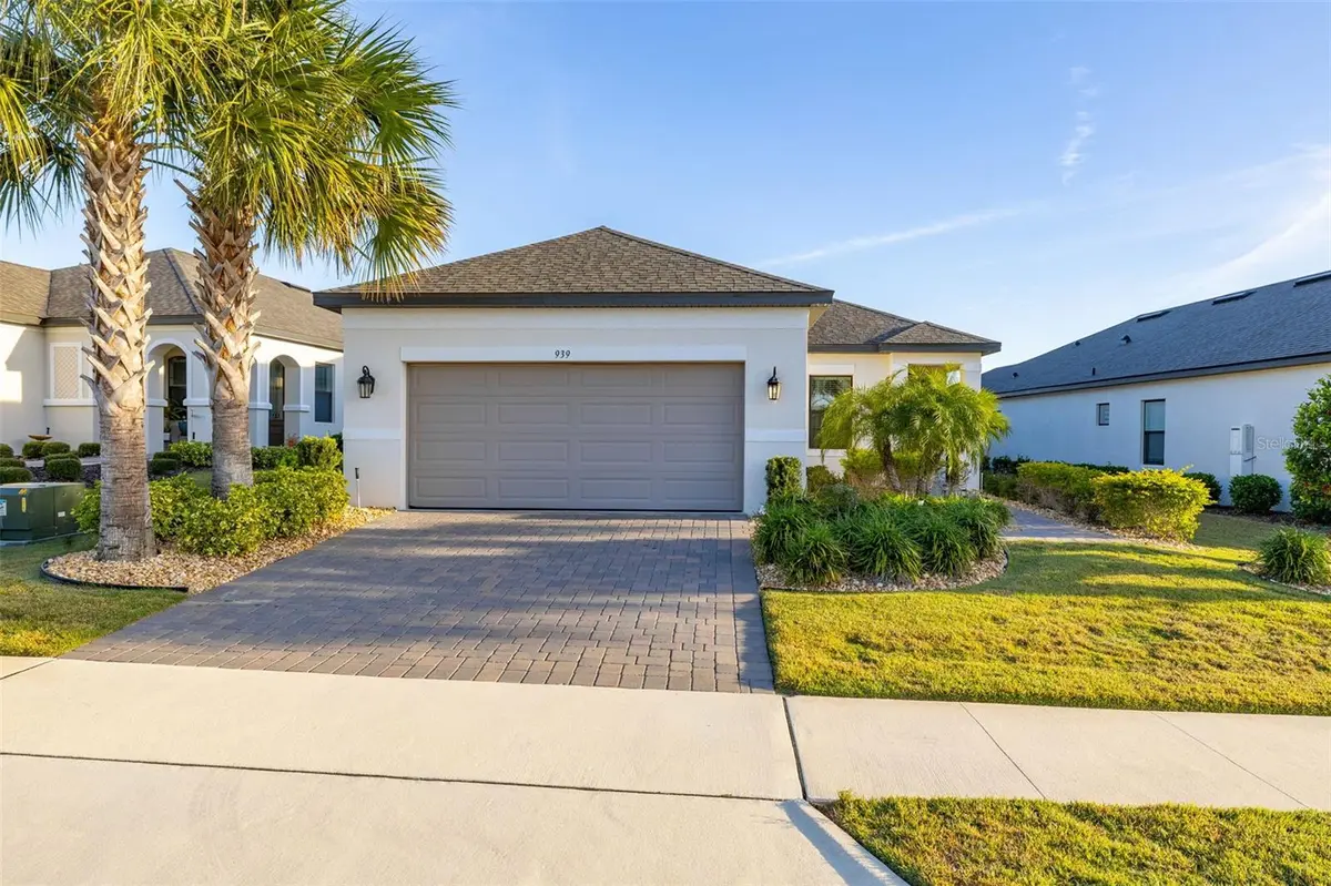 939 BRAEWOOD DR, Clermont, FL 34715