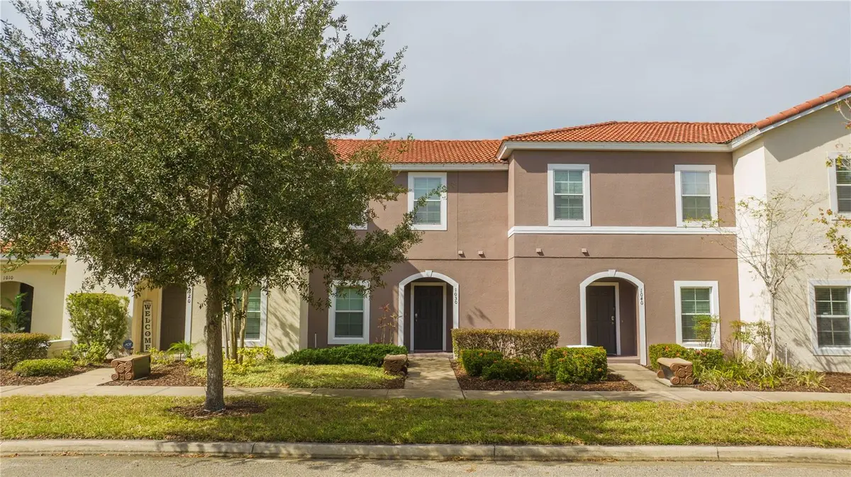 1030 LAS FUENTES DR, Kissimmee, FL 34746
