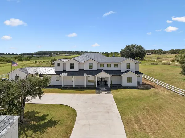 424 Tokim DR, Marble Falls, TX 78654