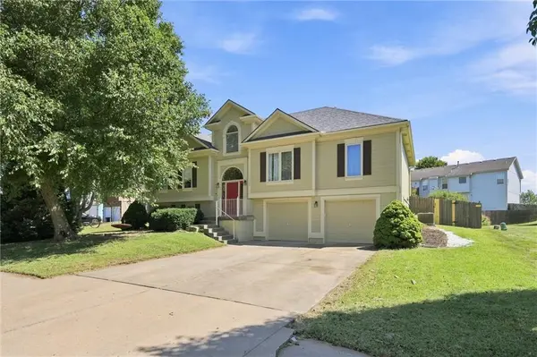 11305 N Holly ST, Kansas City, MO 64155