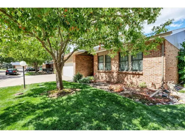 9225 W Jewell #105, Lakewood, CO 80227
