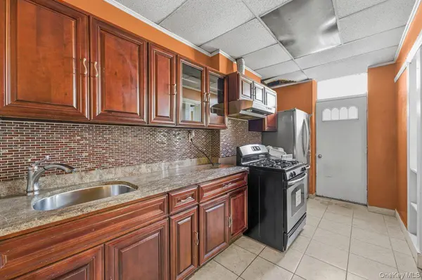 10409 94th AVE, Ozone Park, NY 11416