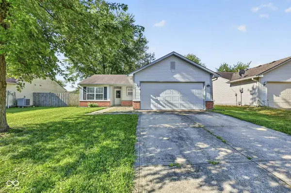 6136 Rocky River DR, Indianapolis, IN 46221
