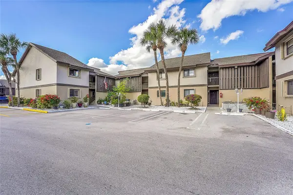 1593 CABOT LN #D1, Wellington, FL 33414