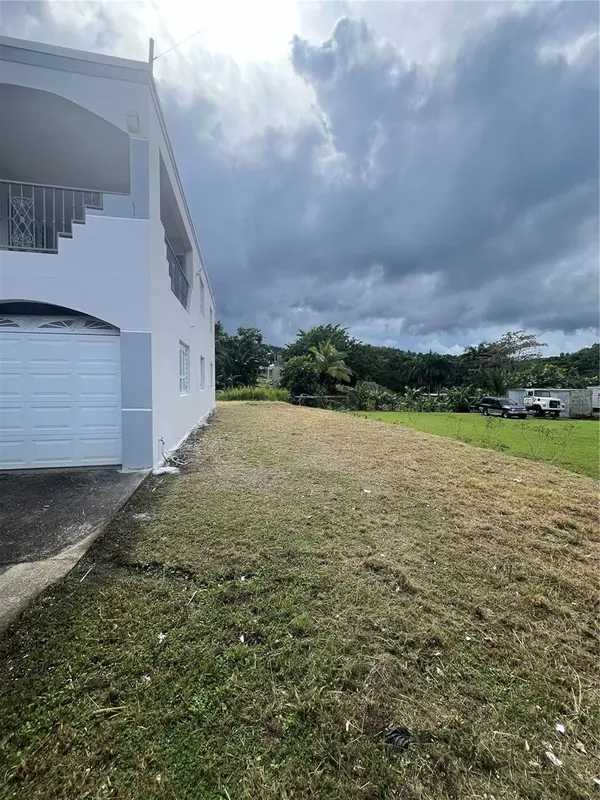 Bo. Campo Rico SECT. LOMAS DEL VIENTO, Canovanas, PR 00729