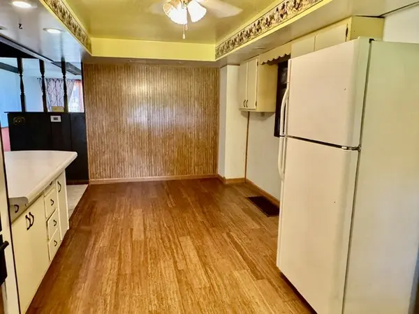 1170 N 1st RD, Dana, IL 61321