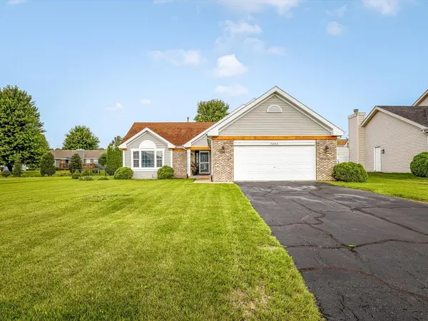 7284 Thomas DR, Loves Park, IL 61111