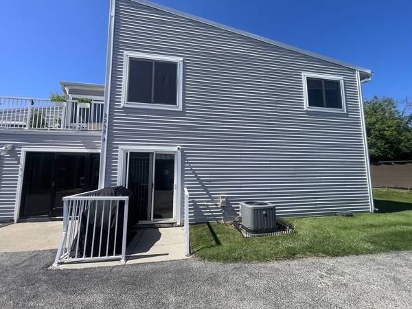 2252 N Baldwin WAY #1A, Palatine, IL 60074