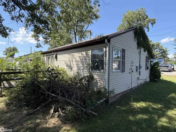 1514 Swanson AVE, Ottumwa, IA 52501