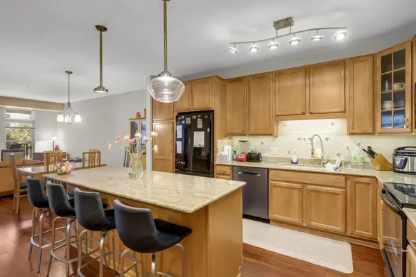 7100 Metro BLVD #234, Edina, MN 55439