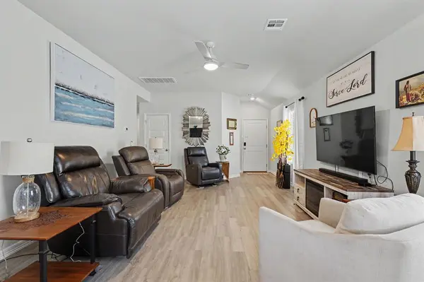 11616 Annette DR, Yukon, OK 73099
