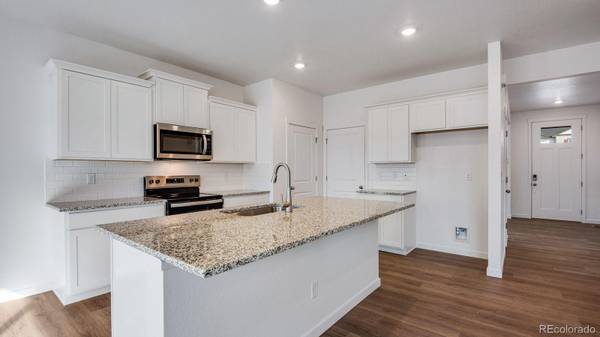 9934 Danube CT, Commerce City, CO 80022